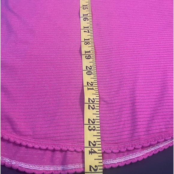 Lululemon Pink Stripped, Racerback Tank, Scallop hem, Size Small - Picture 6 of 10